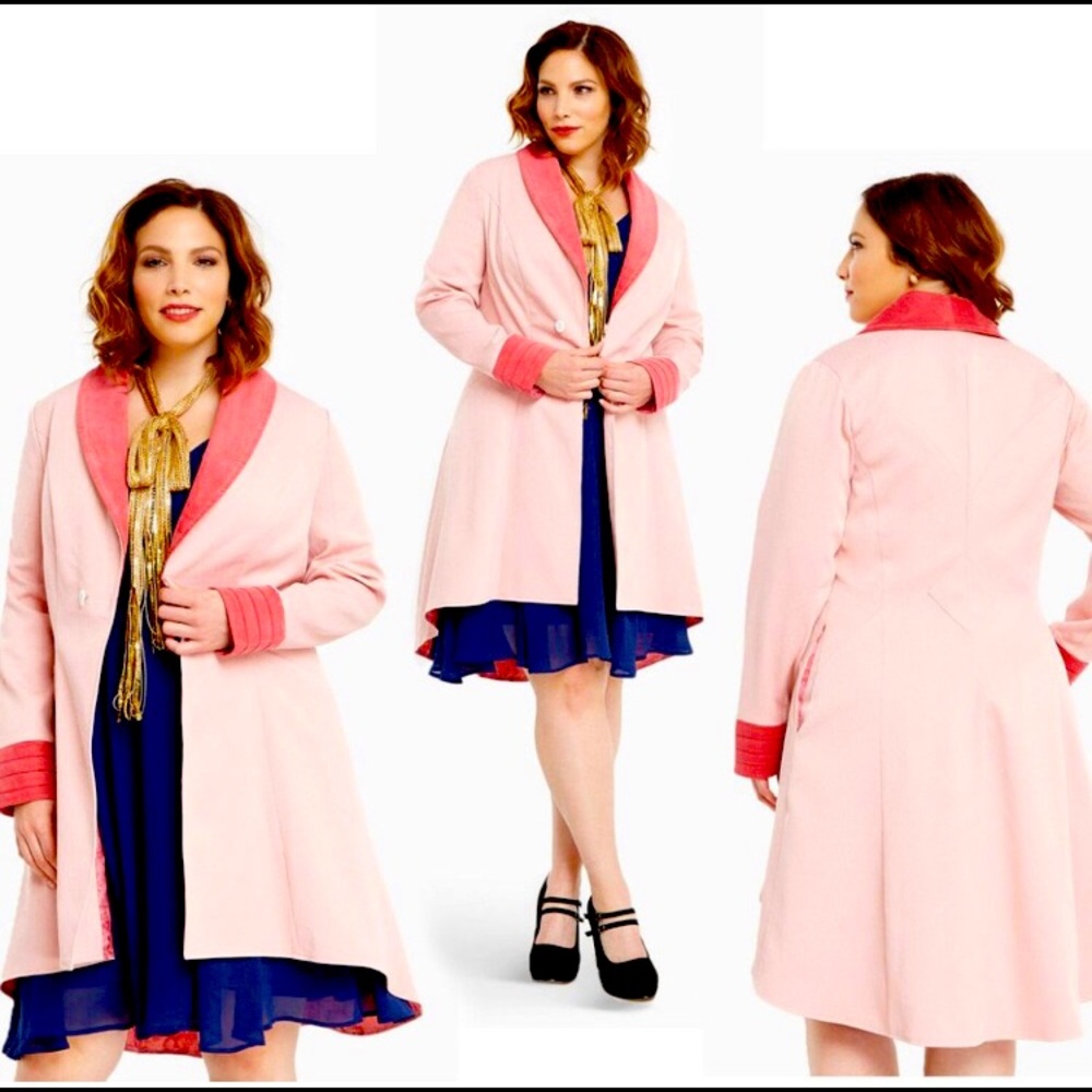 Limited Edition 3X Torrid Fantastic Beasts Lined Pink Coat w/Wand Pocket.